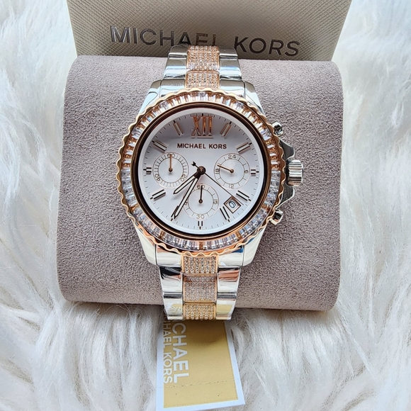 🎁Watch Michael Kors original brand new with tag No Negotiable*** - Picture 5 of 10